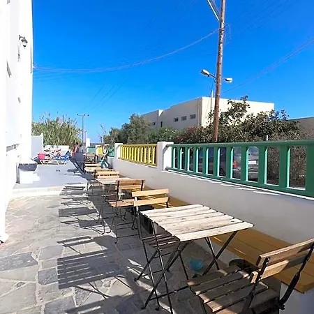 ホテル Fira Backpackers Place